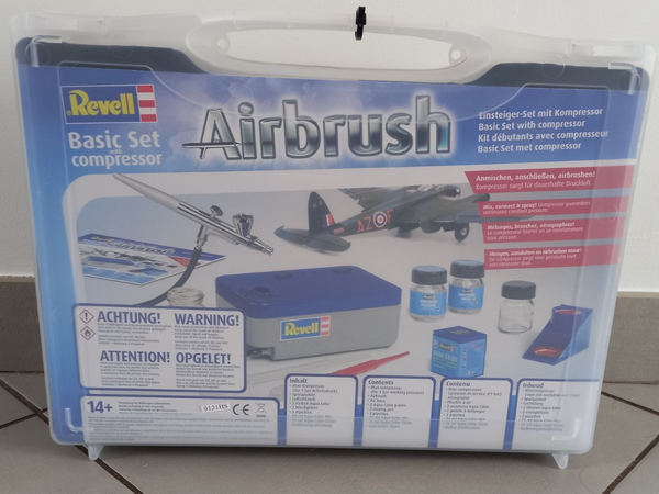 Airbrush Basic Set avec compresseur Version 2023 // Sets complets // Revell  Online-Shop