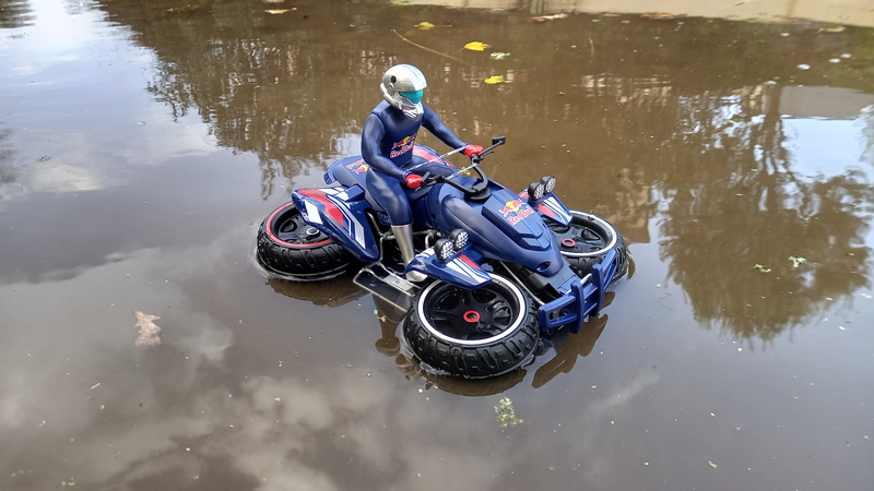 Red Bull – Amphibious Quadbike